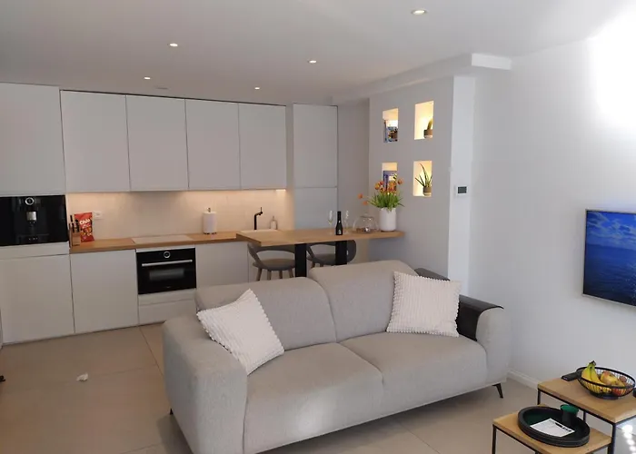 Apartamento House Rodine - Free Parking & Bikes Haia