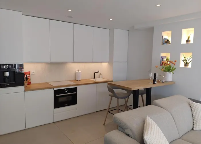 House Rodine - Free Parking & Bikes Haia